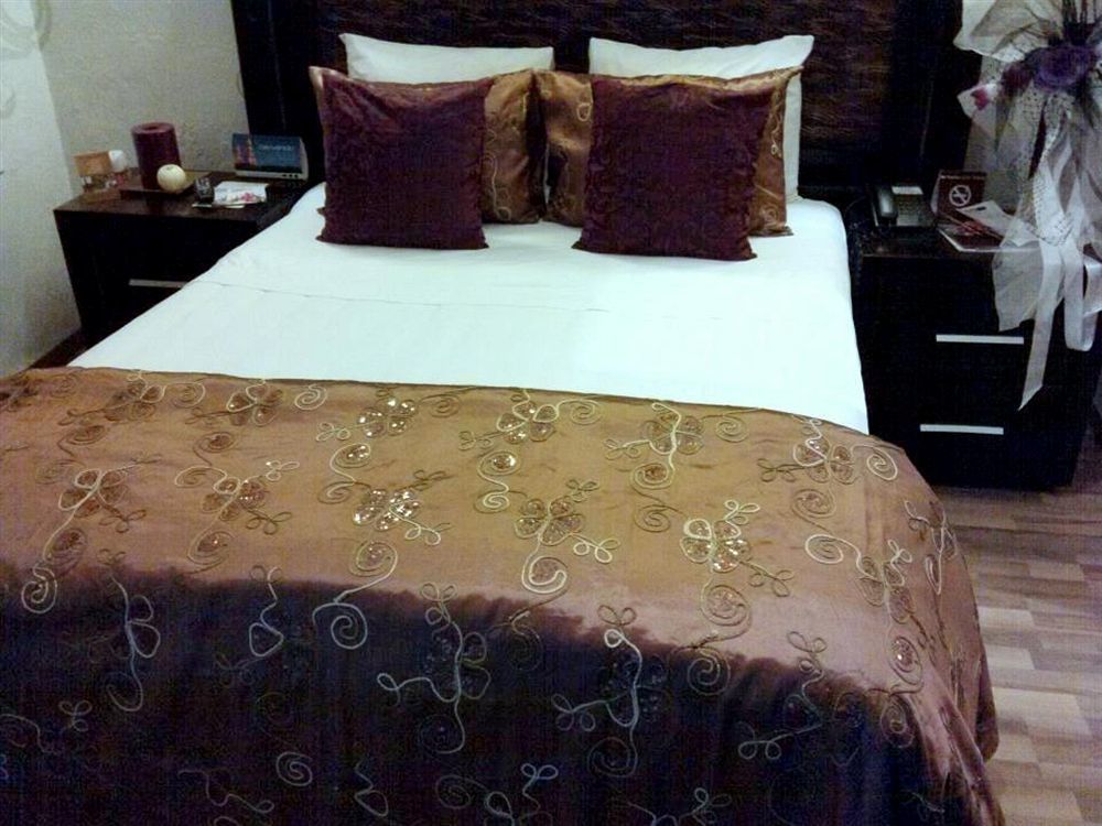 M Hoteles Concepto 모렐리아 외부 사진