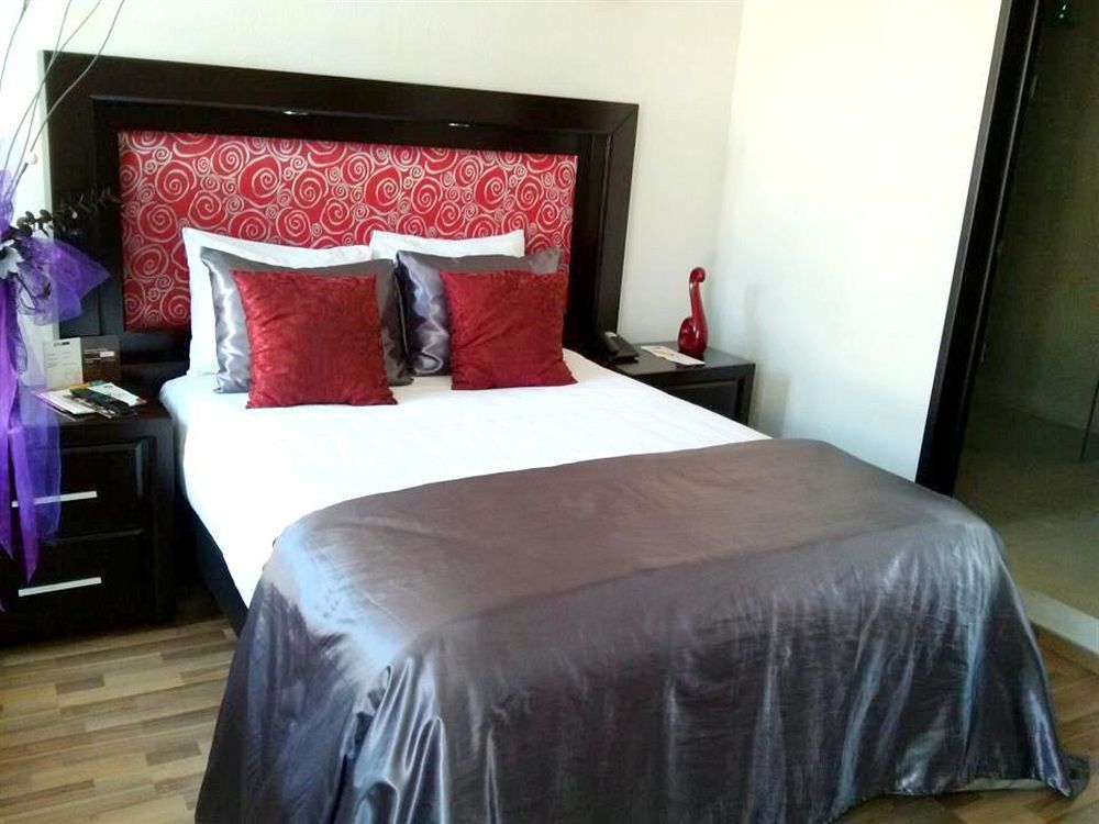 M Hoteles Concepto 모렐리아 외부 사진